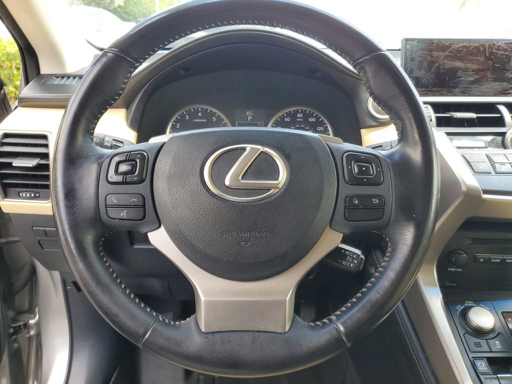 Used 2015 Lexus NX 200t FWD image 17
