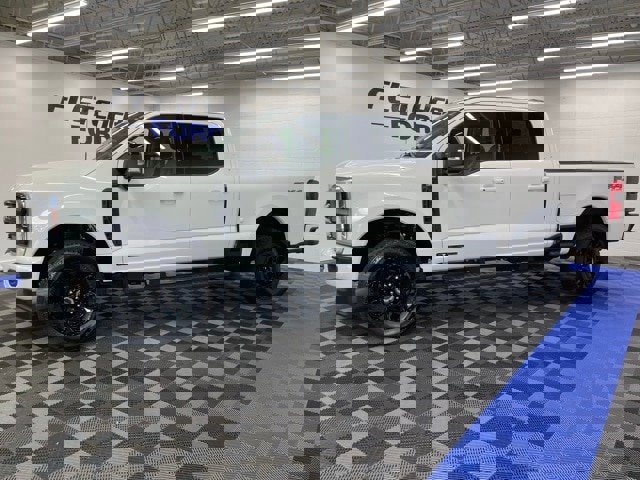 Certified 2024 Ford F250 Lariat w/ Lariat Ultimate Package image 3