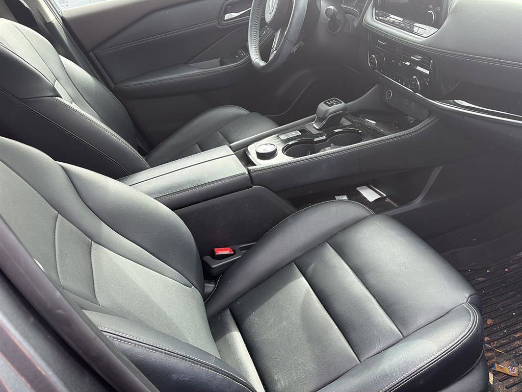 Used 2023 Nissan Rogue SL w/ SL Premium Package image 7