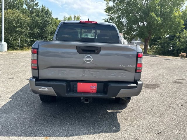 Used 2024 Nissan Frontier SL AWD/4WD image 6