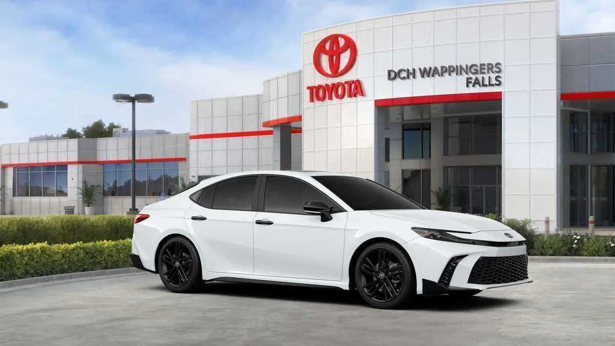 New 2026 Toyota Camry Hybrid w/ Convenience Package AWD/4WD image 16
