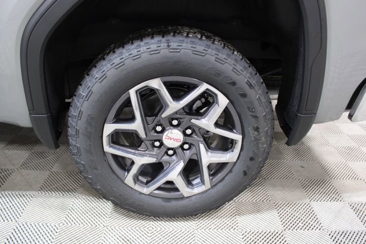 New 2026 GMC Sierra 1500 SLE w/ X31 Off-Road Package image 41