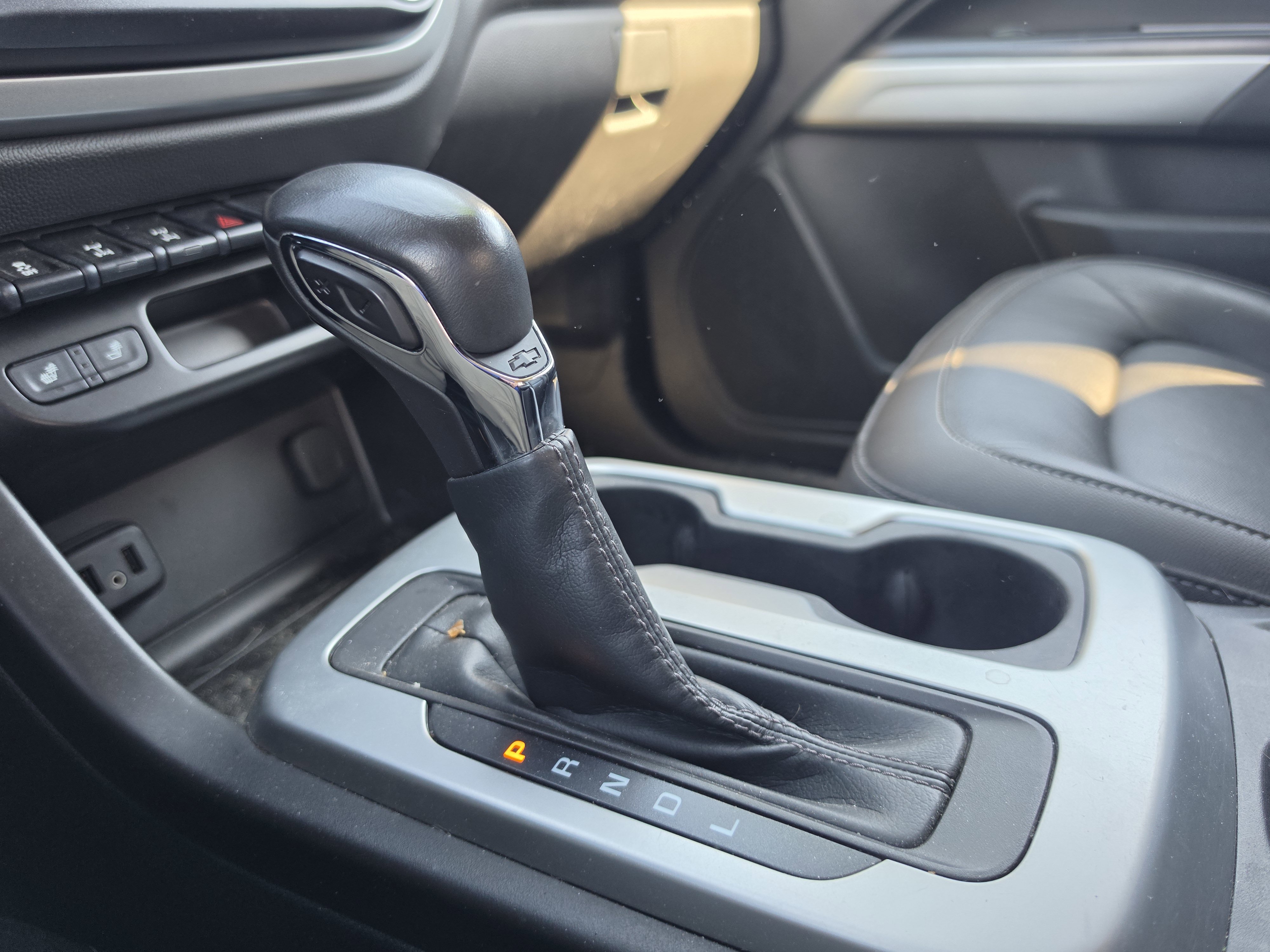 Used 2022 Chevrolet Colorado ZR2 AWD/4WD image 25