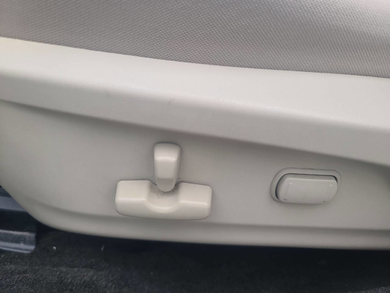 Used 2013 Subaru Outback 2.5i Premium image 14