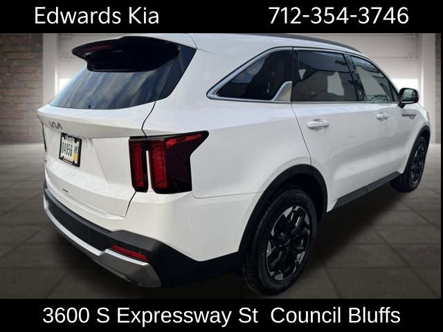 New 2025 Kia Sorento S w/ Panoramic Sunroof Package image 2