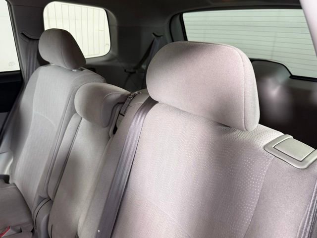 Used 2013 Toyota Highlander FWD image 24