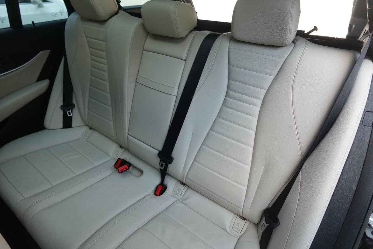 Used 2021 Mercedes-Benz E 450 4MATIC All-Terrain Wagon image 10