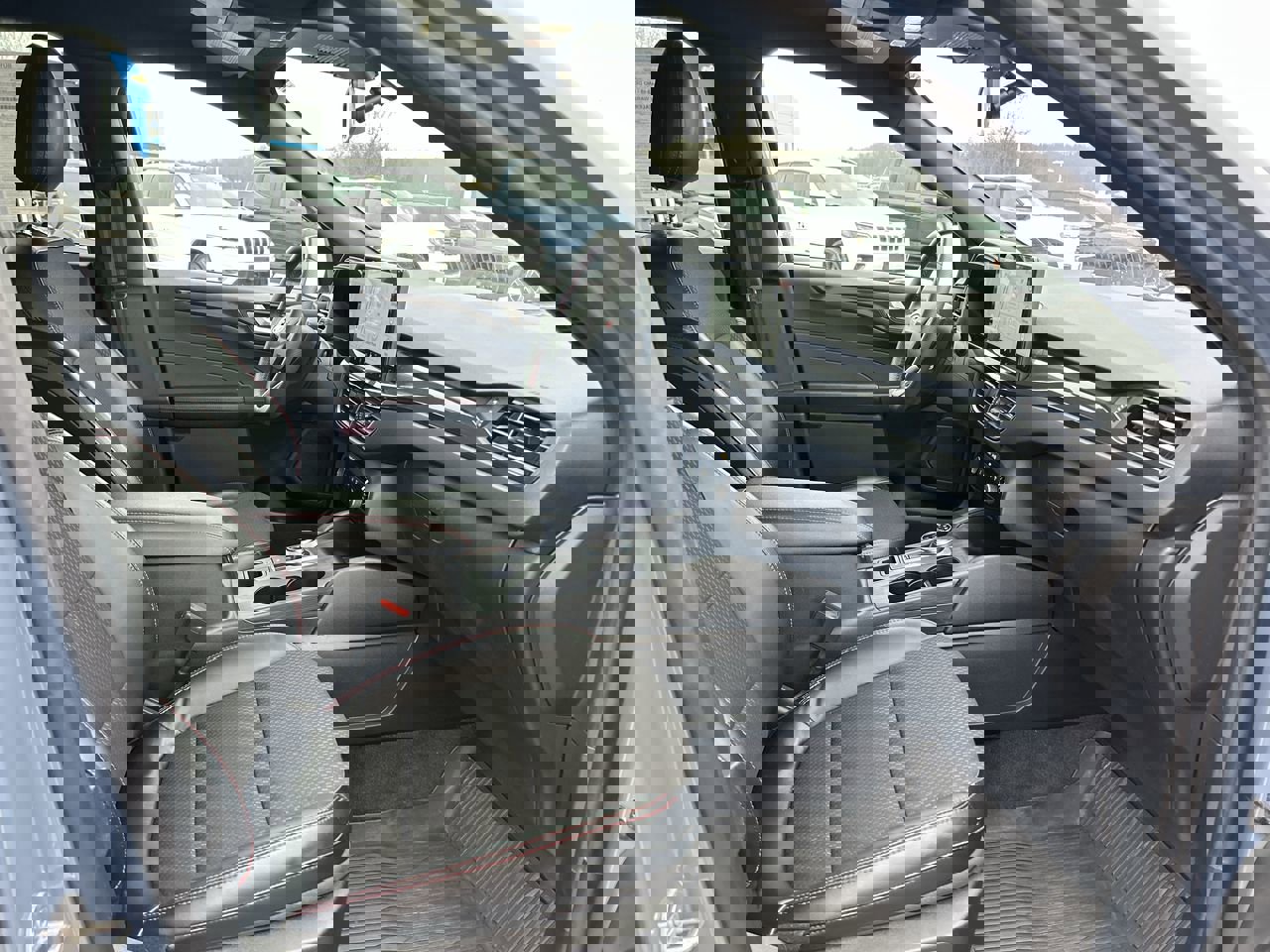 Used 2023 Ford Escape ST-Line Elite image 13