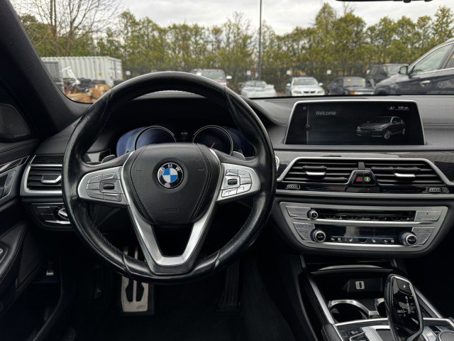 Used 2017 BMW 740i RWD image 17
