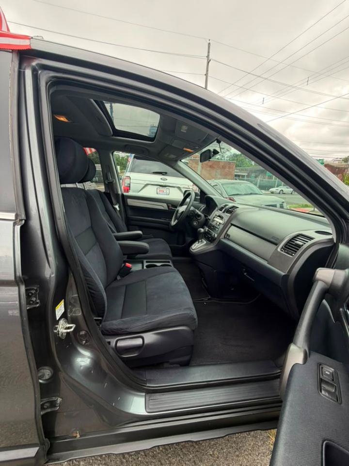 Used 2011 Honda CR-V EX image 17