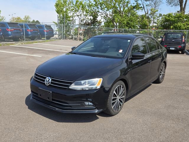 Used 2015 Volkswagen Jetta Sport FWD image 2