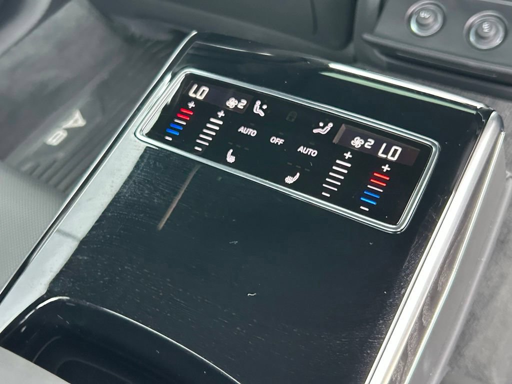 Used 2025 Audi A8 L 3.0T AWD/4WD image 47