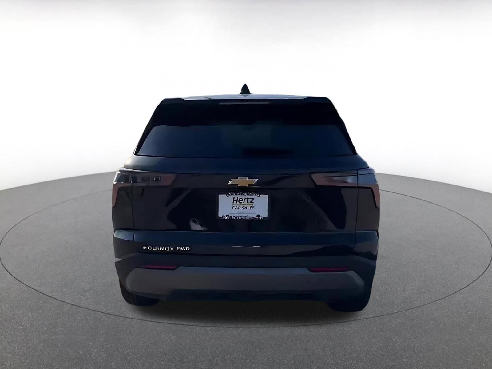 Used 2025 Chevrolet Equinox LT image 12