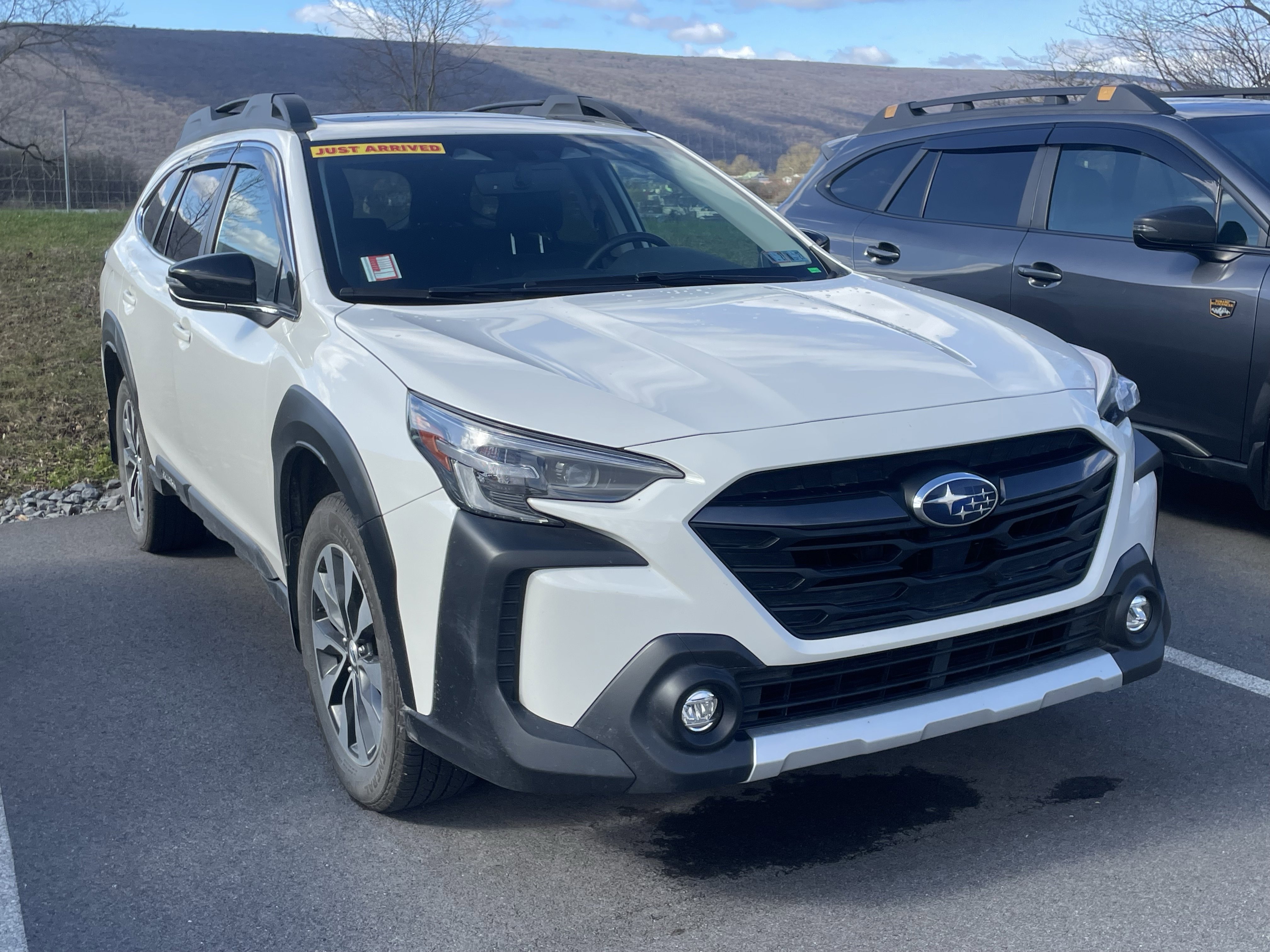 Certified 2023 Subaru Outback Limited image 1
