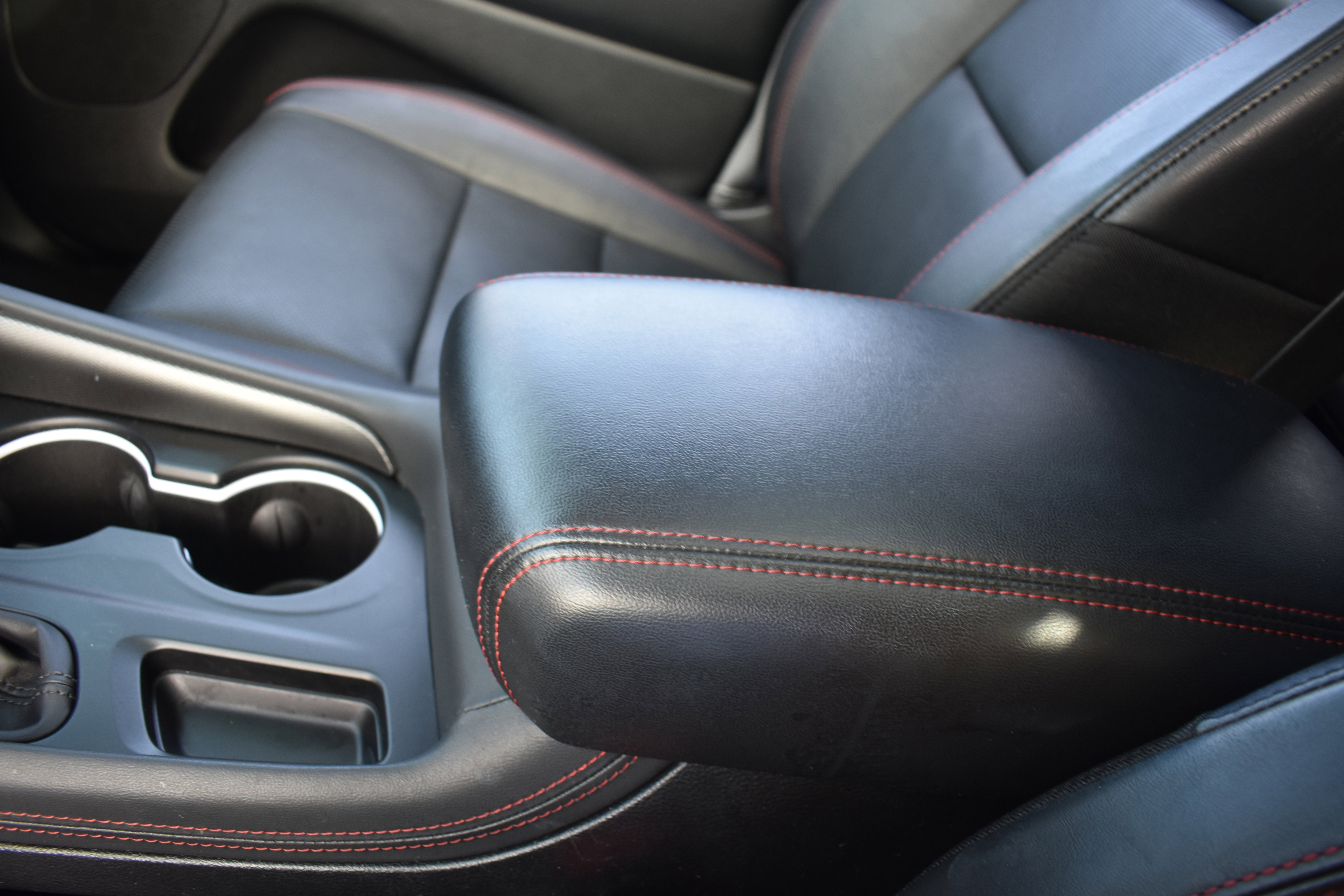 Used 2025 Dodge Durango GT image 22