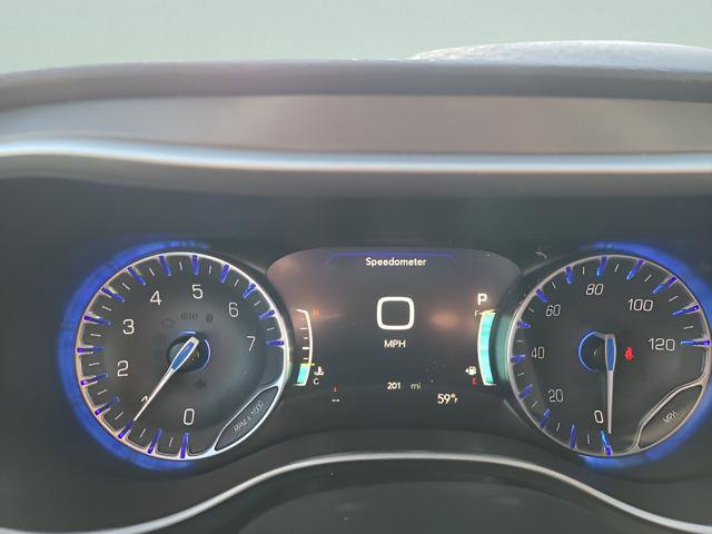 New 2026 Chrysler Pacifica Select AWD/4WD image 9