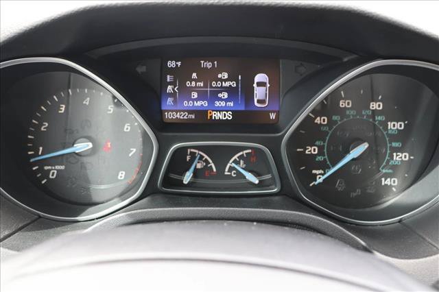 Used 2017 Ford Focus SEL w/ Winter Package FWD image 15