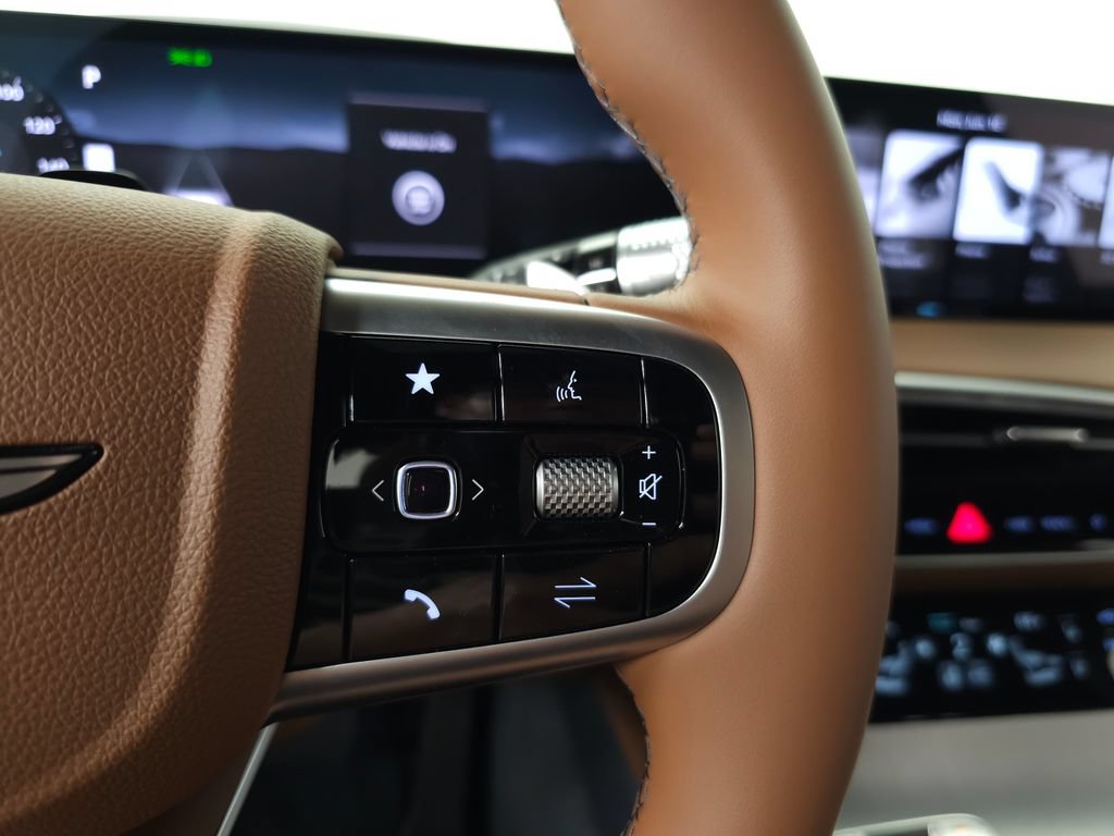 New 2026 Genesis GV70 2.5T Advanced AWD/4WD image 16