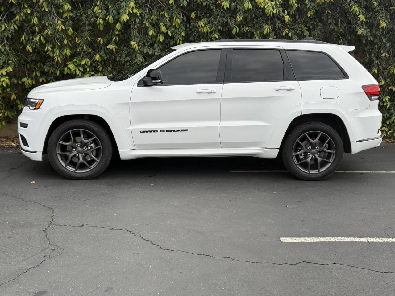 Used 2020 Jeep Grand Cherokee Limited X image 6