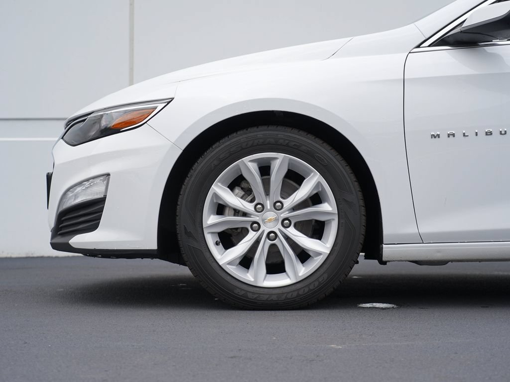 Used 2024 Chevrolet Malibu LT FWD image 11