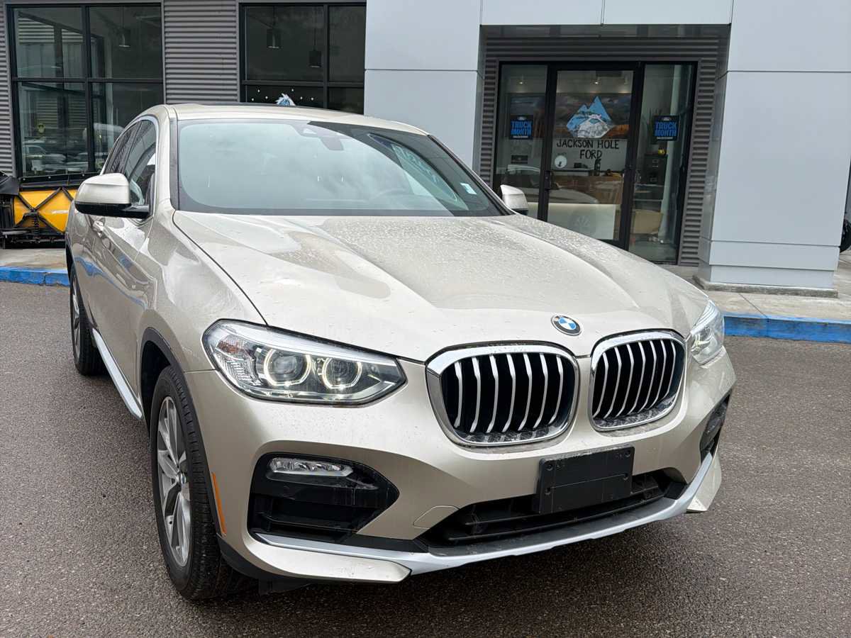 Used 2019 BMW X4 xDrive30i image 2