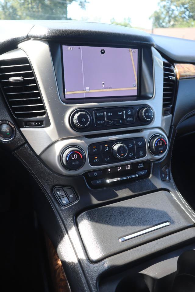 Used 2015 GMC Yukon XL Denali w/ Premium Package AWD/4WD image 26