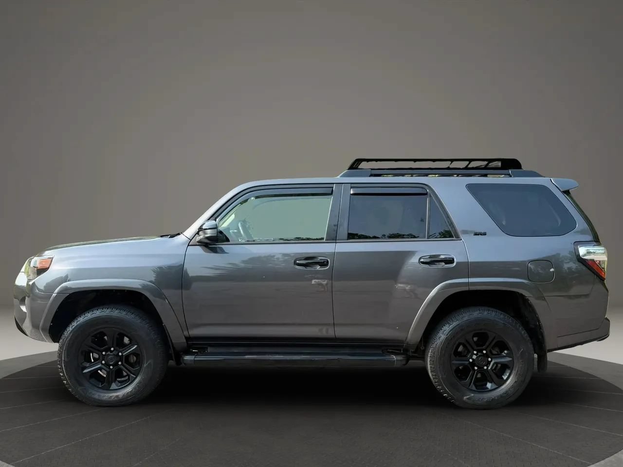 Used 2015 Toyota 4Runner SR5 RWD image 7