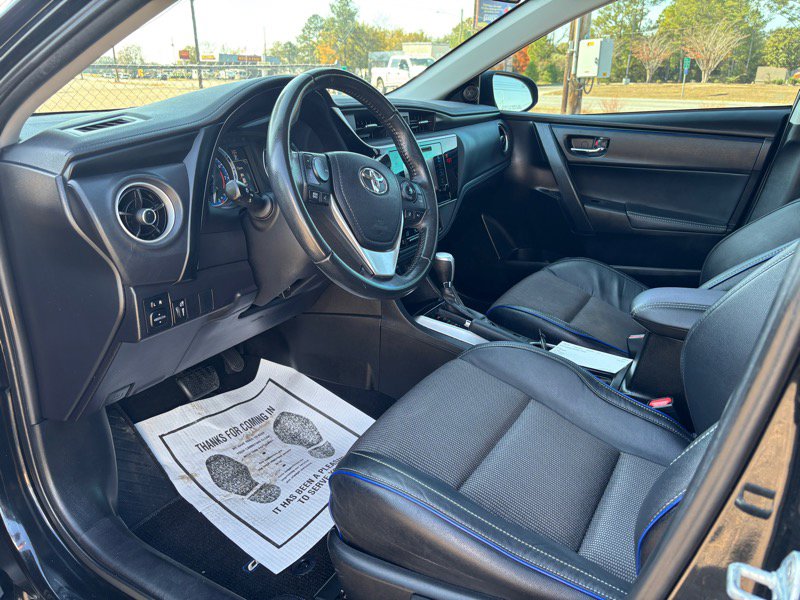 Used 2019 Toyota Corolla SE image 10