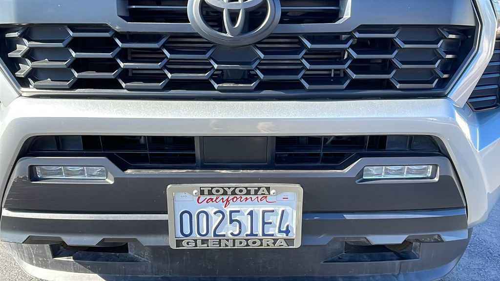 Certified 2025 Toyota Tacoma TRD Sport image 9