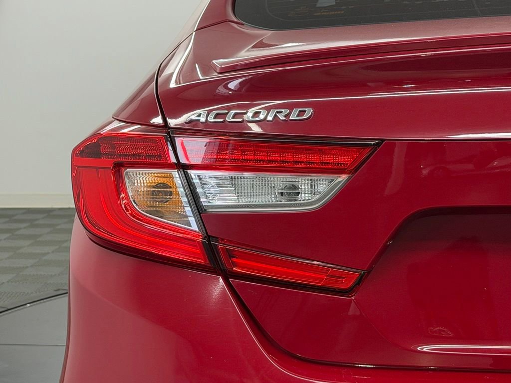 Used 2019 Honda Accord Sport image 13