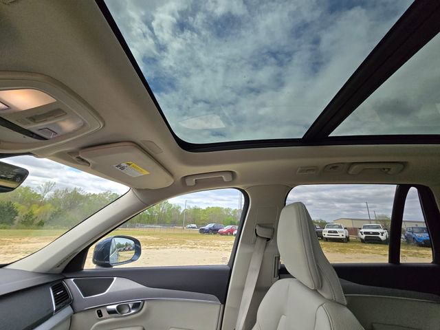 Used 2023 Volvo XC90 B5 Core w/ Protection Package Premier image 27