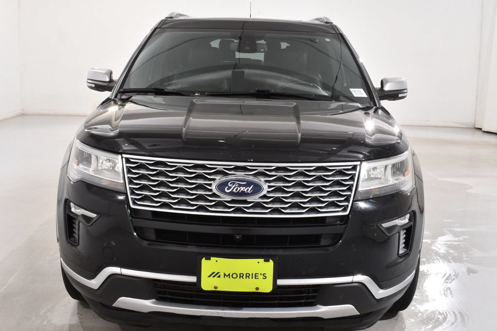Used 2019 Ford Explorer Platinum AWD/4WD image 3