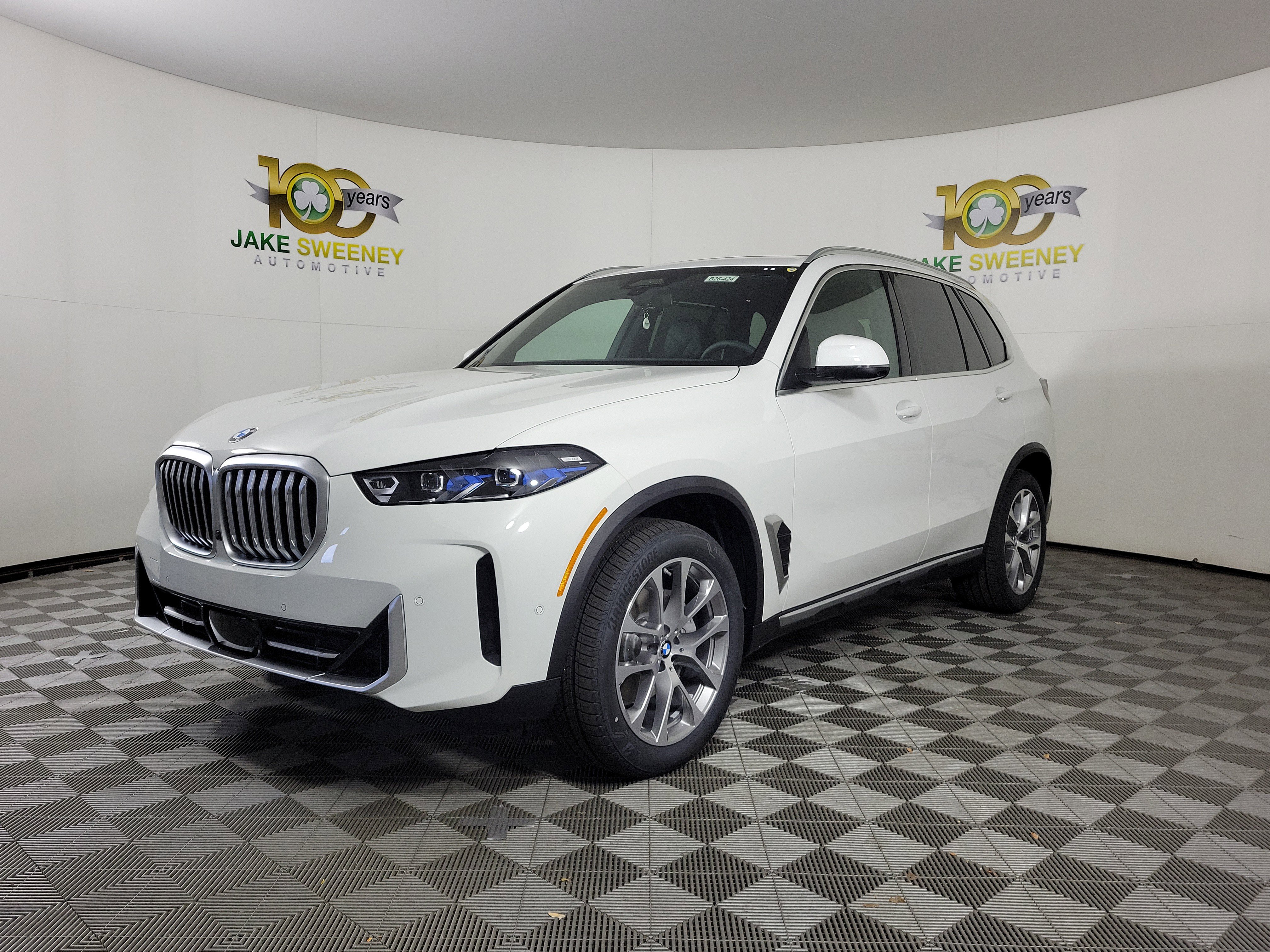New 2026 BMW X5 xDrive40i AWD/4WD image 3