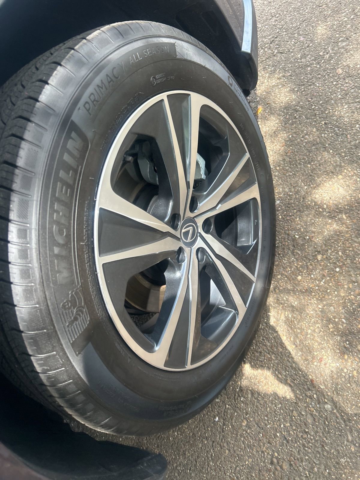 Used 2025 Lexus RX 350 FWD w/ Technology Package image 9