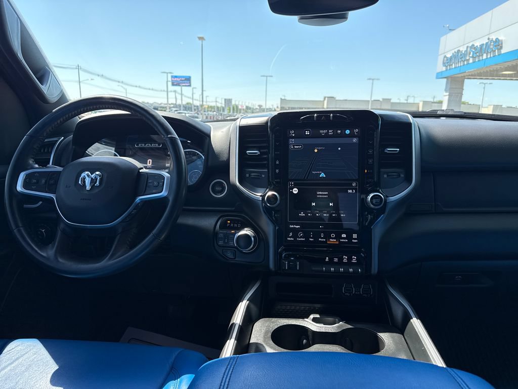Used 2022 RAM 1500 Big Horn AWD/4WD image 15