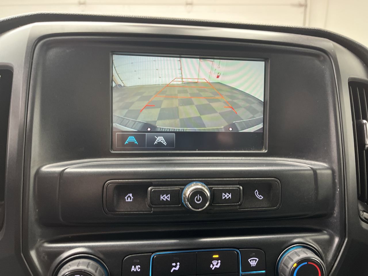 Used 2018 GMC Sierra 1500 4x4 Double Cab w/ Sierra Convenience Package image 5