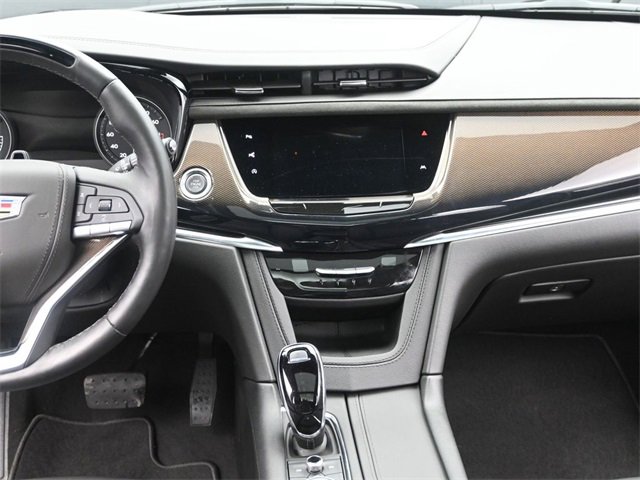 Used 2025 Cadillac XT6 Premium Luxury w/ Platinum Package image 27