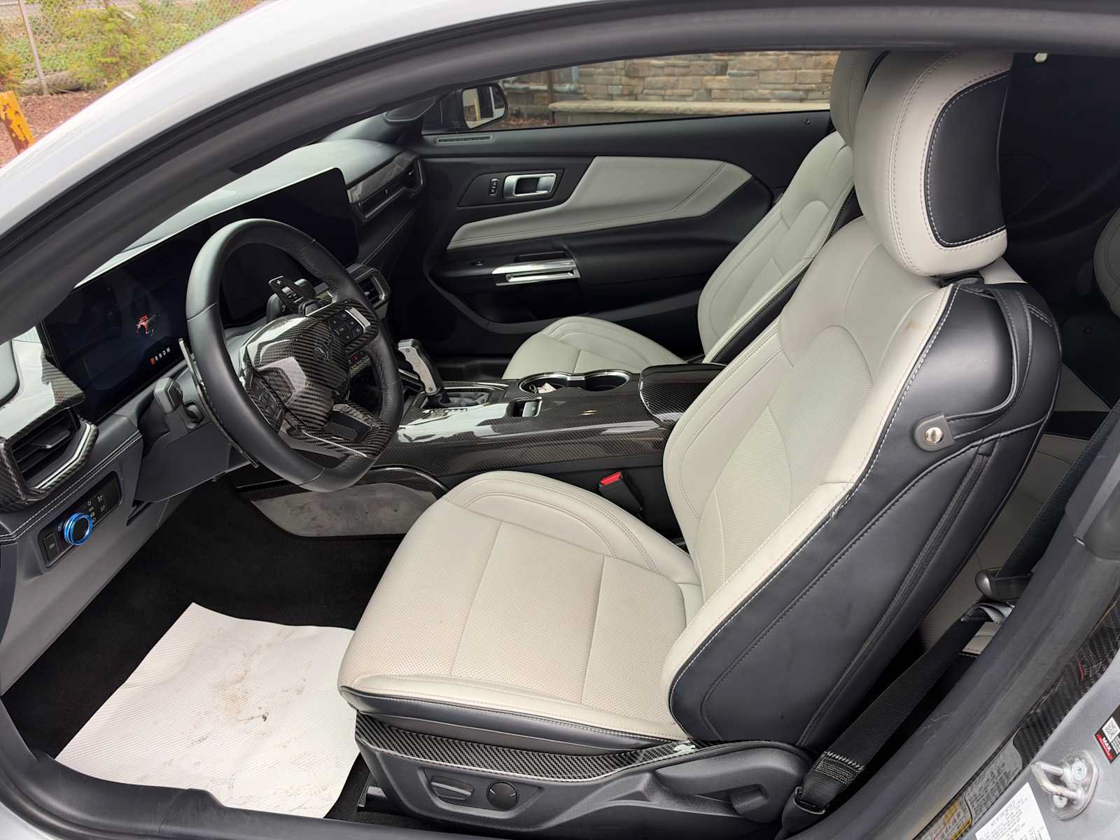 Used 2024 Ford Mustang GT Premium RWD image 12