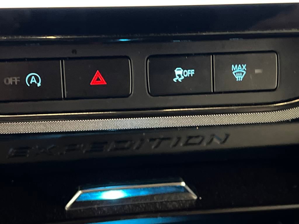 Used 2023 Ford Expedition Max Platinum image 59