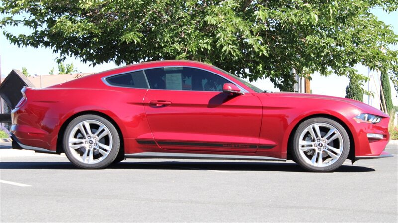Used 2018 Ford Mustang Premium w/ Pony Package RWD image 11