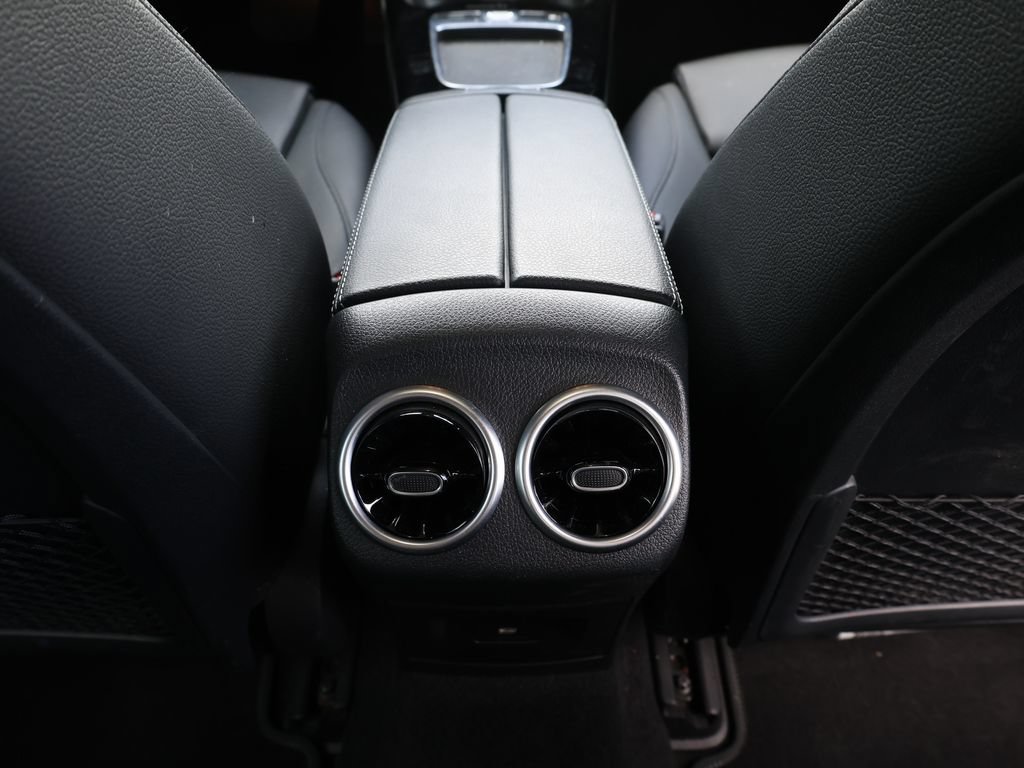 Used 2024 Mercedes-Benz CLA 250 image 25