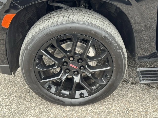 Used 2023 GMC Yukon XL Denali w/ Max Trailering Package image 27