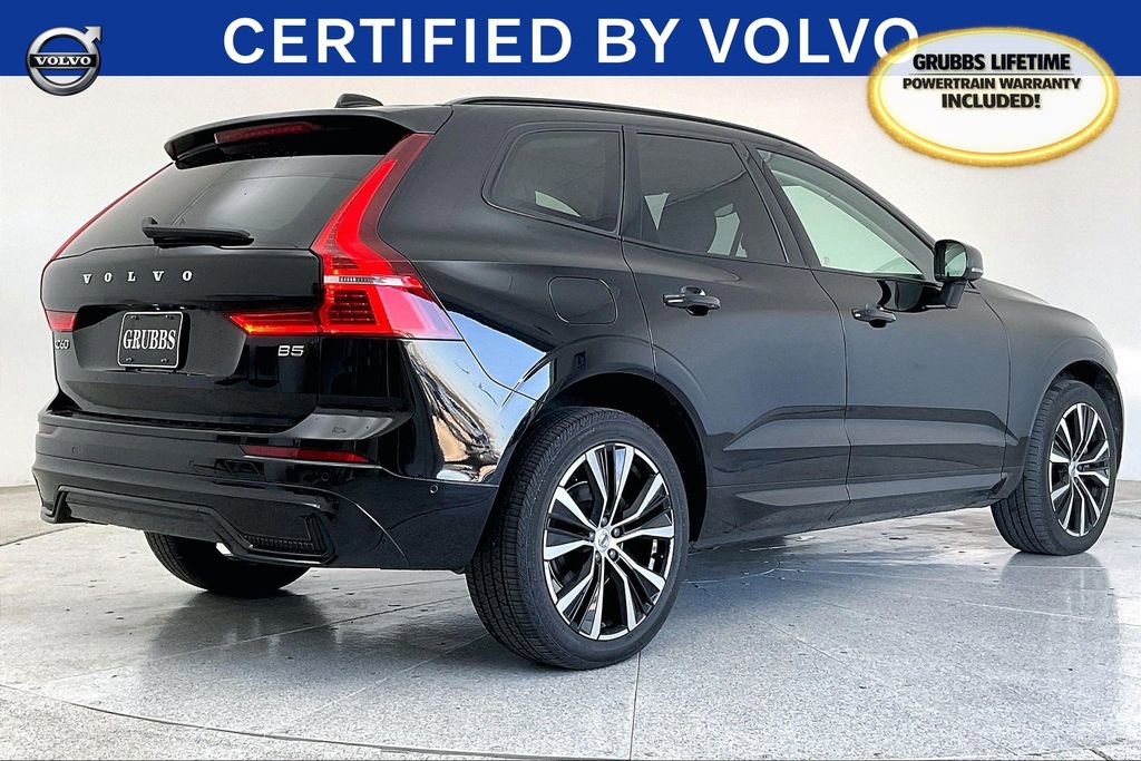Certified 2023 Volvo XC60 B5 Plus w/ Climate Package image 2