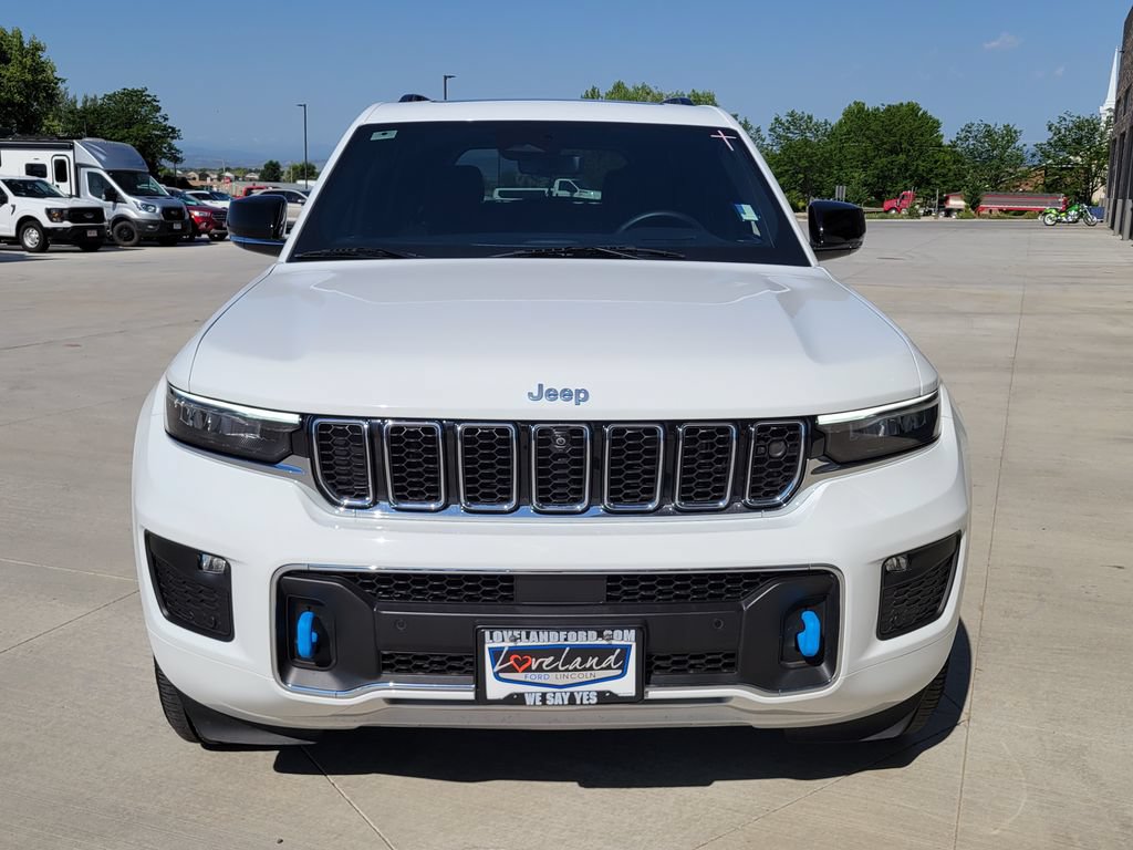 Used 2025 Jeep Grand Cherokee Overland w/ Advanced Protech Group III AWD/4WD image 5