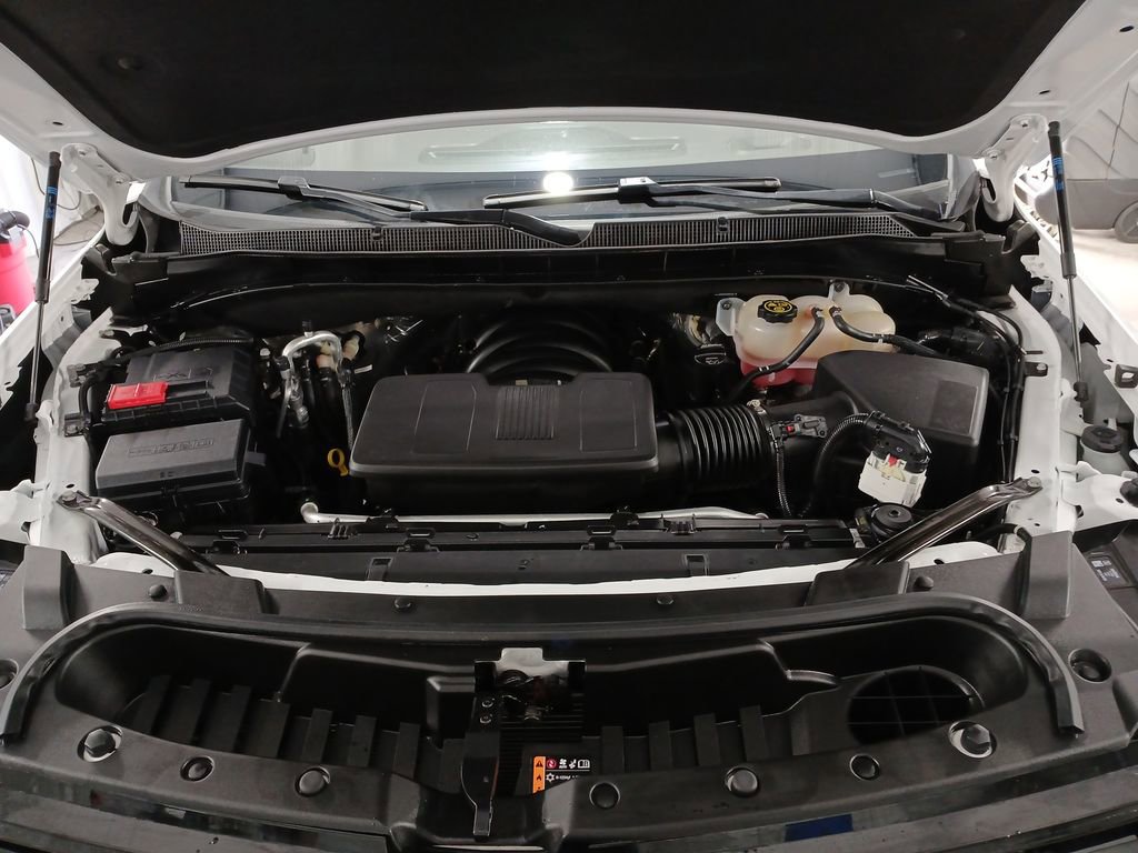 Certified 2024 Chevrolet Tahoe Z71 w/ Z71 Off-Road Package image 31