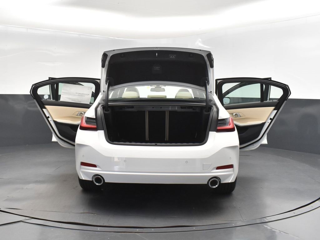 New 2026 BMW 330i Sedan w/ Convenience Package image 51