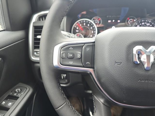 New 2026 RAM 1500 4x4 Crew Cab image 13