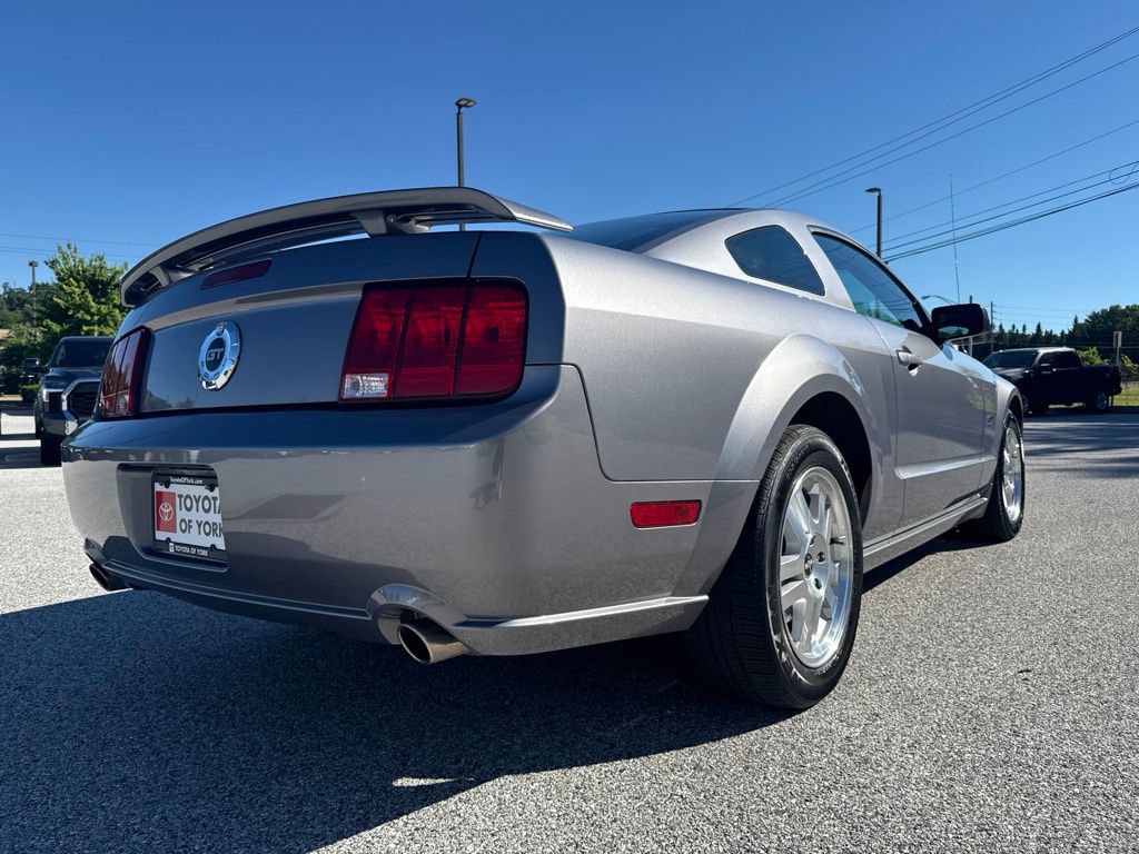 Used 2007 Ford Mustang GT Premium RWD image 23