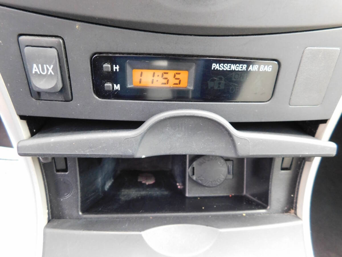 Used 2010 Toyota Corolla LE FWD image 13