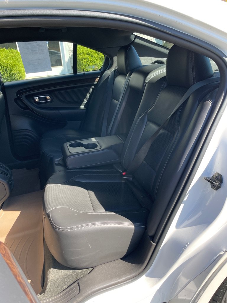 Used 2014 Ford Taurus Limited w/ Equipment Group 301A AWD/4WD image 17